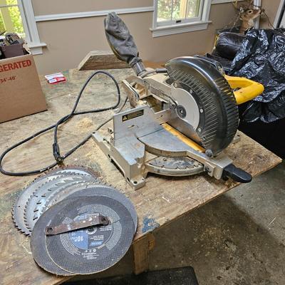 DeWalt 10" Compound Miter Saw + More  (BG-JS)