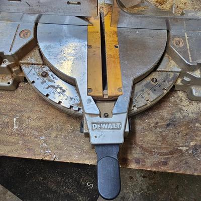 DeWalt 10" Compound Miter Saw + More  (BG-JS)
