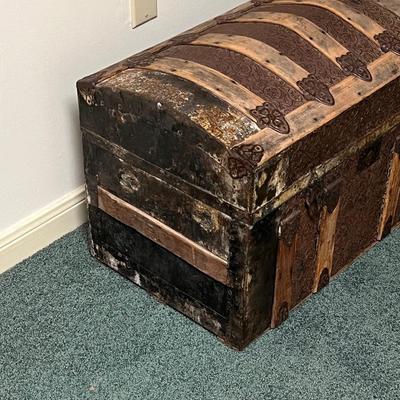 Antique Metal / Wood Dome Top Trunk