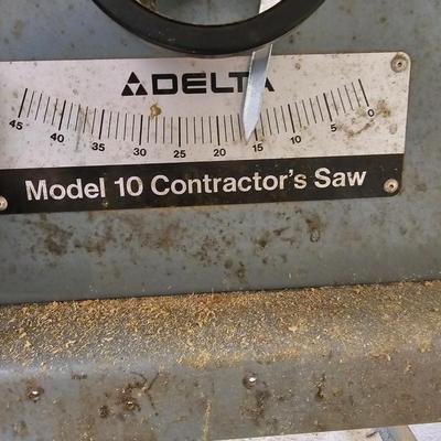 Delta Model 10 Contractors Table Saw (BG-JS)