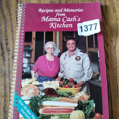 Recipes and memories from mama cash's kitchen Cookbook