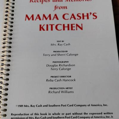 Recipes and memories from mama cash's kitchen Cookbook