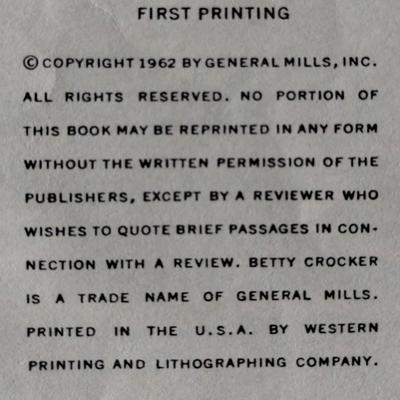 Betty Crockers New Good and Easy Cook Book