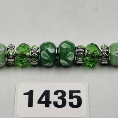 Green bracelet