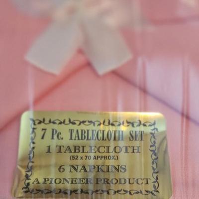 Vintage Rose 8 Pc Luncheon Set