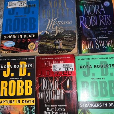 8 Books By Author Nora Roberts