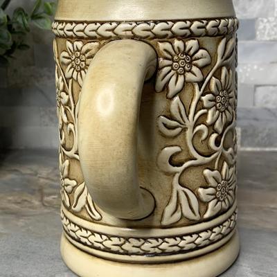 Vintage 1982 FTDA Bavaria Folk Dancers Floral Embossed Beer Stein Mug