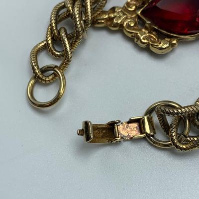 Vintage Chunky Gold Charm Bracelet (B2-HS)