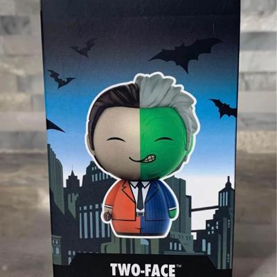 2017 FUNKO DORBZ BATMAN TWO-FACE #247 VINYL FIGURE DC COMICS BRAND NEW IN BOX