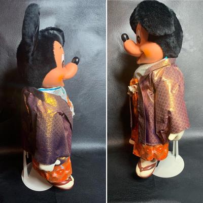 Vintage Japan Young Epoch Mickey Mouse Vintage Disneyland Made In Japan 16â€
