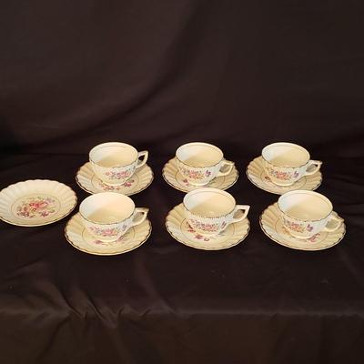 Leigh Ware China by Leigh Potters (D-KD)
