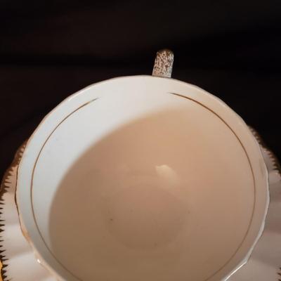 Leigh Ware China by Leigh Potters (D-KD)