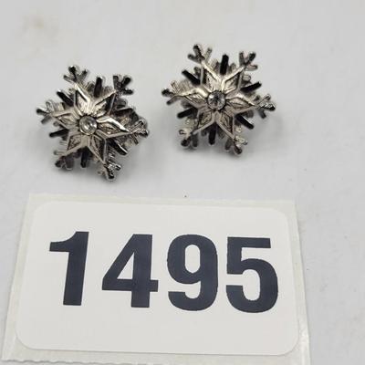 Pair of Clip On Earrings
