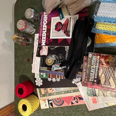 Lot of sewing patterns & other.