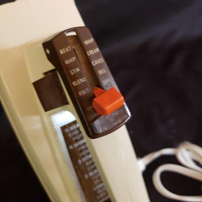 Six Small Kitchen Appliances (K-KD)