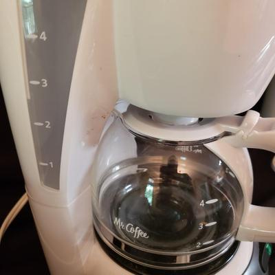 Six Small Kitchen Appliances (K-KD)