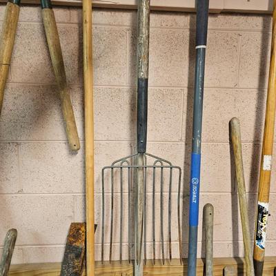 Large Selection of Yard/Garden Tools  (WS-JS)
