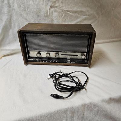 Channel Master FM/AM Radio (WS-JS,)