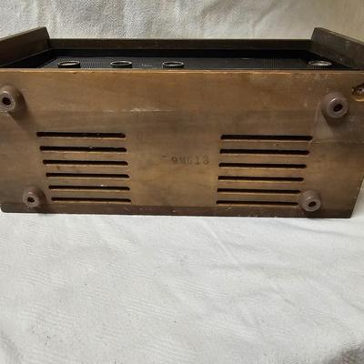 Channel Master FM/AM Radio (WS-JS,)