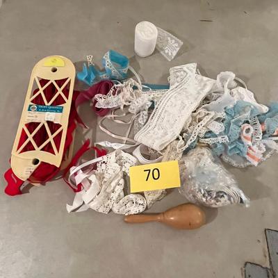 Lot of lace & other