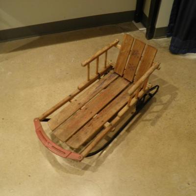 Vintage Metal Child's Runner Sled