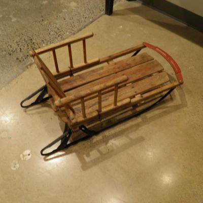 Vintage Metal Child's Runner Sled