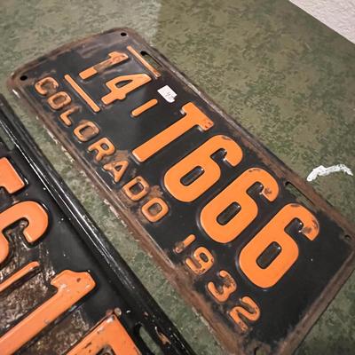 Orange & Black 1932 Colorado Plates