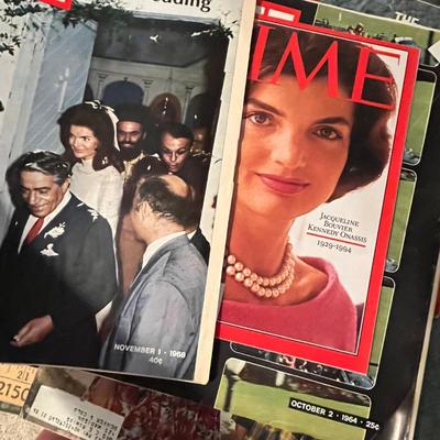Box lot of Life Magazines