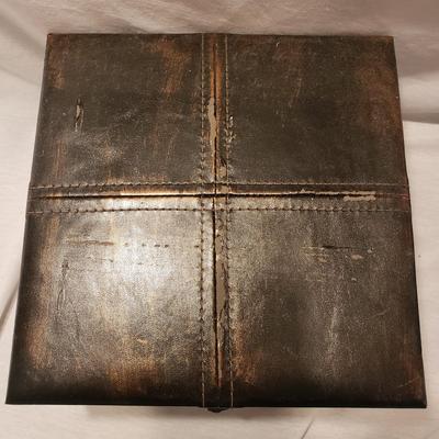 Wooden Oval Mirror and More (D-KD)