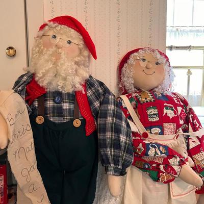 Mixed Christmas Decor Lot