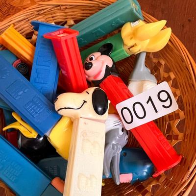 Lot of 16 Vintage PEZ Dispensers/Toys - Mickey Mouse, DC Comics