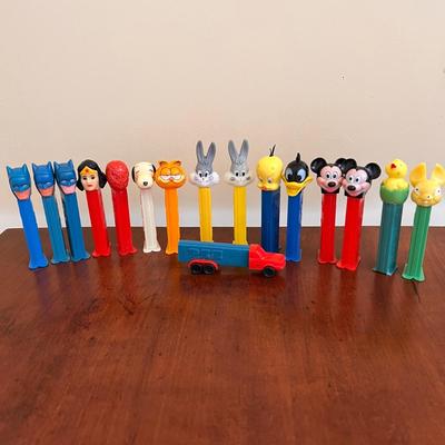 Lot of 16 Vintage PEZ Dispensers/Toys - Mickey Mouse, DC Comics