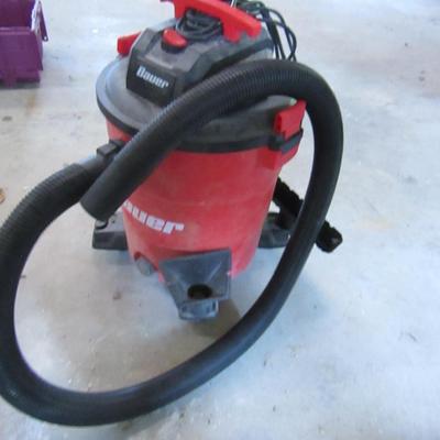 Bauer 14 Gallon Wet/Dry Vacuum