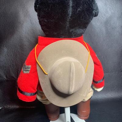 Vintage Canada Young Epoch Mickey Mouse Disneyland Made In Japan 16"