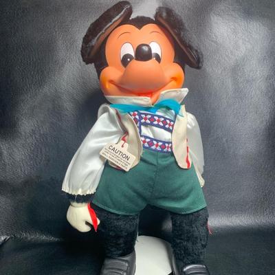 Germany Young Epoch Mickey Mouse Disneyland Made In Japan 16â€
