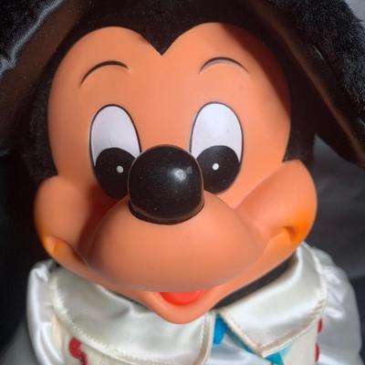 Germany Young Epoch Mickey Mouse Disneyland Made In Japan 16â€