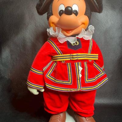 Vintage UK Young Epoch Mickey Mouse Vintage Disneyland Made In Japan 16â€