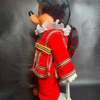 Vintage UK Young Epoch Mickey Mouse Vintage Disneyland Made In Japan 16â€