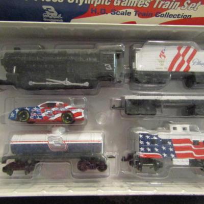 1996 Olympic H.O. Scale Train Collection- Dale Earnhardt Goodwrench