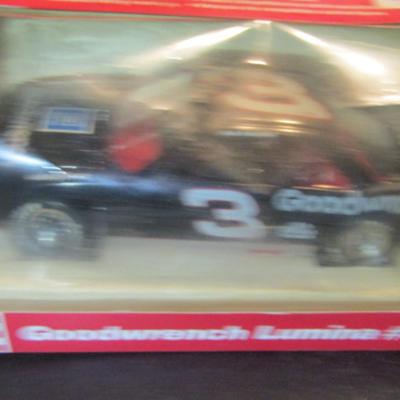 Dale Earnhardt Goodwrench Die Cast Lumina #3- 1:24 Scale