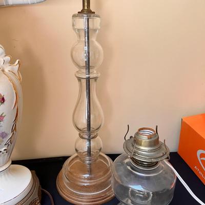 Lot 4 Vintage Lamps - Working Condition