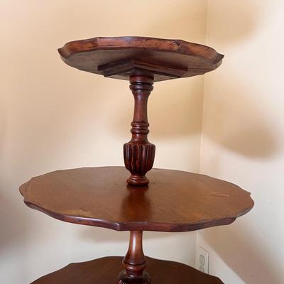 Vintage/Antique Mahogany 3 Tier Dumbwaiter Table