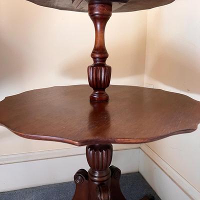 Vintage/Antique Mahogany 3 Tier Dumbwaiter Table