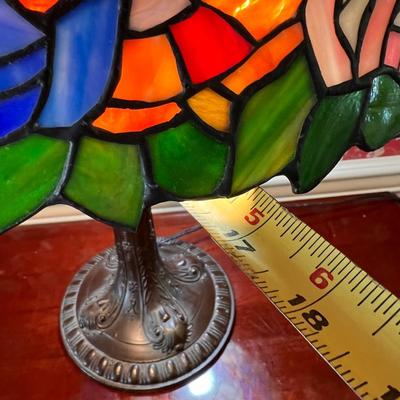 Tiffany Style Floral Stained Glass Table Lamp