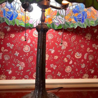 Tiffany Style Floral Stained Glass Table Lamp