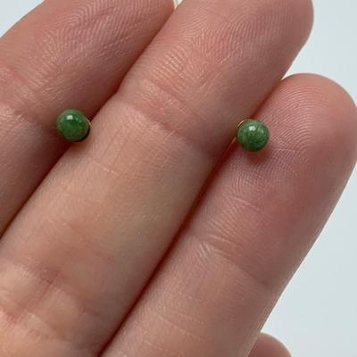 Jade Pendants & Stud Earrings (B2-HS)