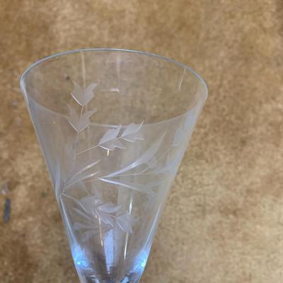 6 Wine Glasses with Flower engraving