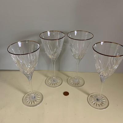 4 Crystal Wine Glasses