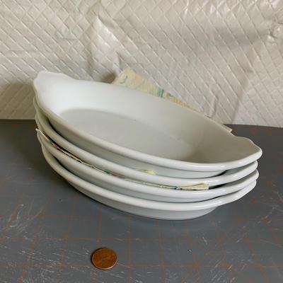 4 Vintage Schmidt White sauce casserole dishes