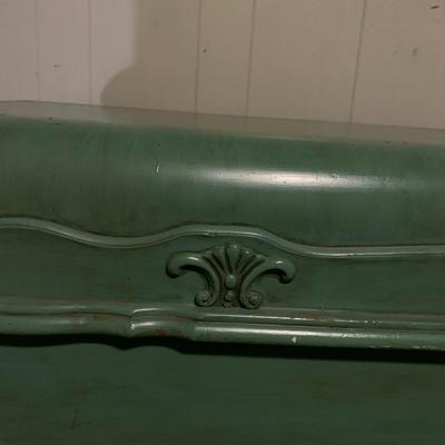 Blanket Cedar Chest Green Color